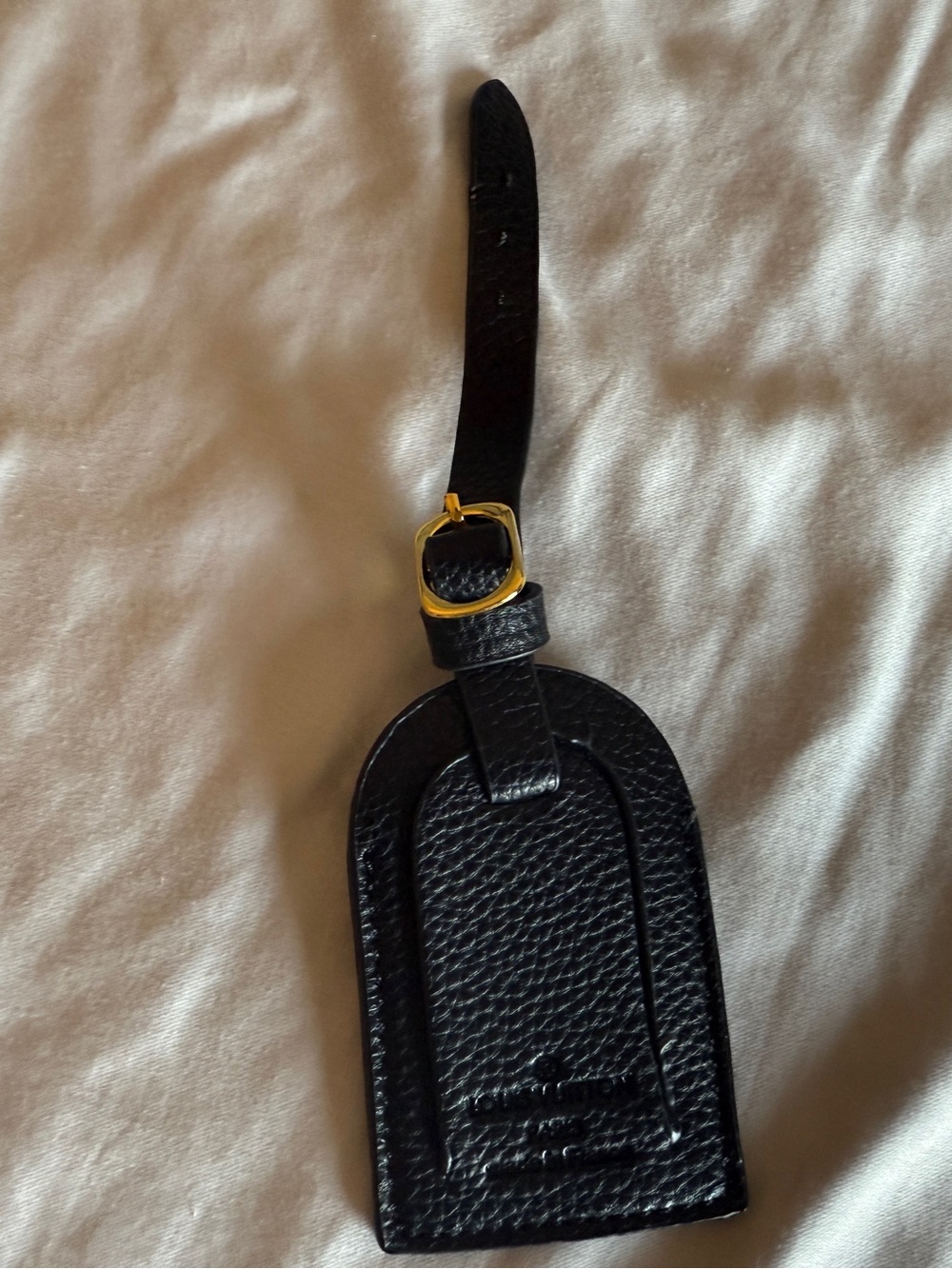 Louis Vuitton Black Pebbled Leather Luggage Tag with Gold Buckle Identifier New